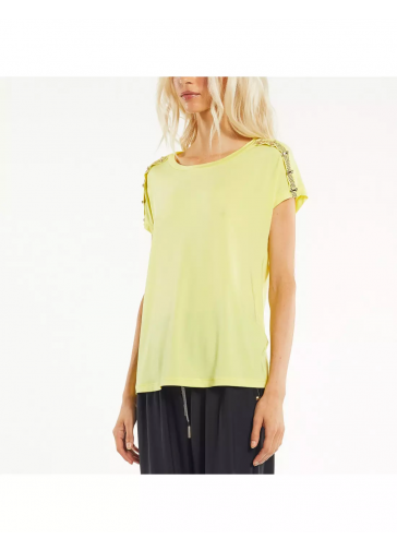 T-SHIRT C/MOTIVI APPLICATI 2