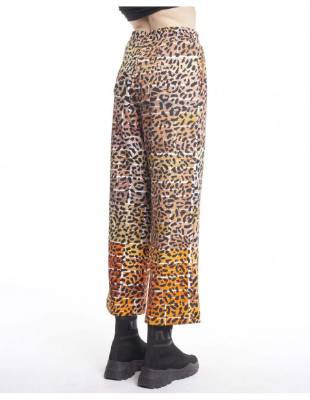 ANIMAL-PRINTED JOGGING PANTS
