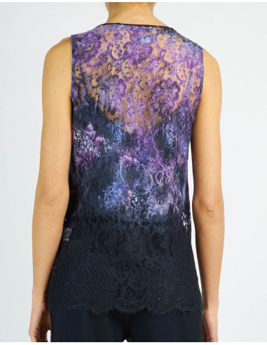 TOP IN EMBROIDERED LANTERN-PRINTED LACE
