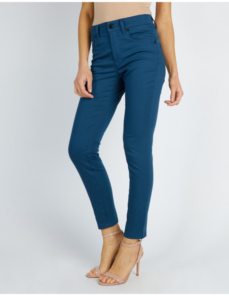 HIGH-WAISTED SKINNY JEANS
