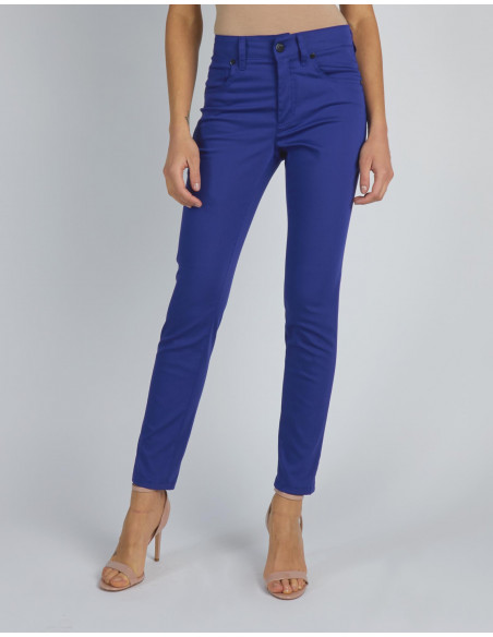 HIGH-WAISTED SKINNY JEANS