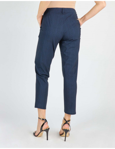 PANTALON CHINO EN TISSU TECHNIQUE