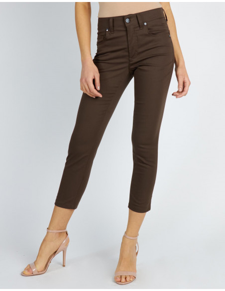 HIGH-WAISTED CROPPED JEANS