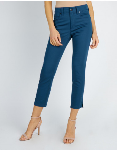 HIGH-WAISTED CROPPED JEANS