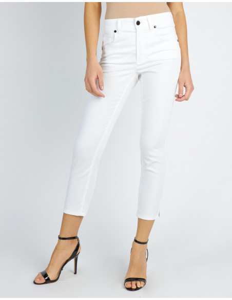 HIGH-WAISTED CROPPED JEANS