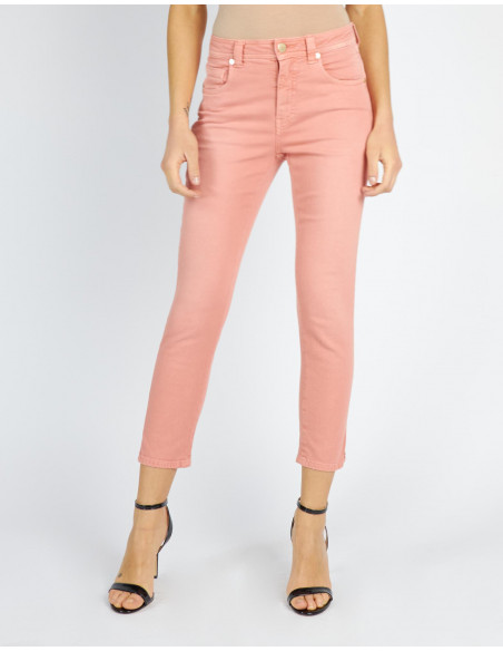 HIGH-WAISTED CROPPED JEANS