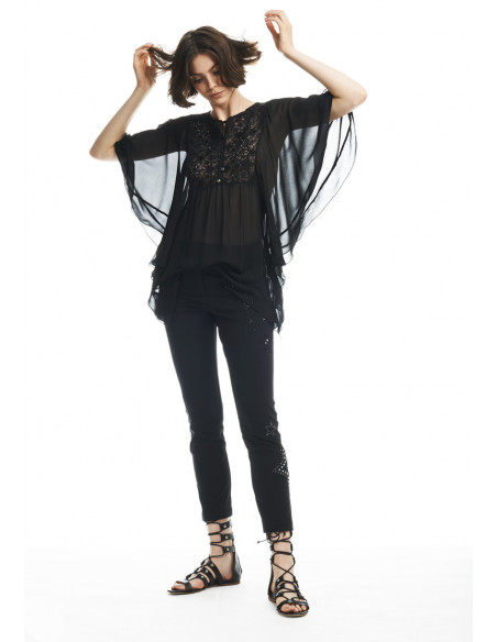 EMBROIDERED CAFTAN WITH STARS