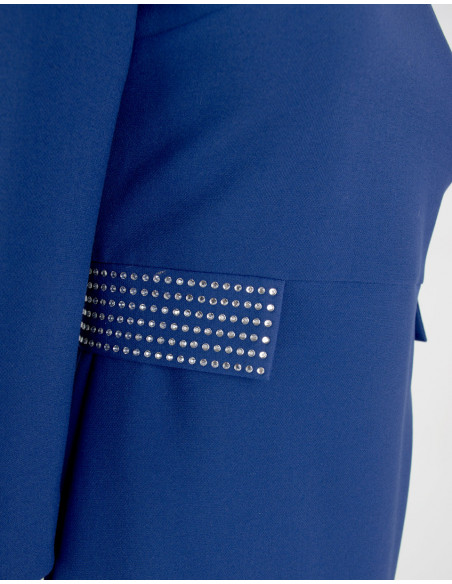 ROBE AVEC RABAT EN STRASS