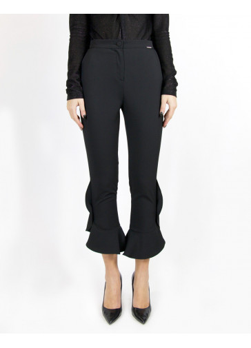 PANTALON AVEC VOLANTS
