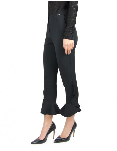 PANTALON AVEC VOLANTS