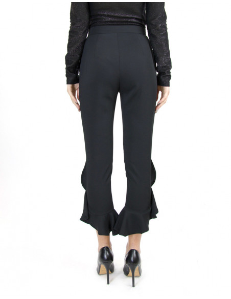 PANTALON AVEC VOLANTS