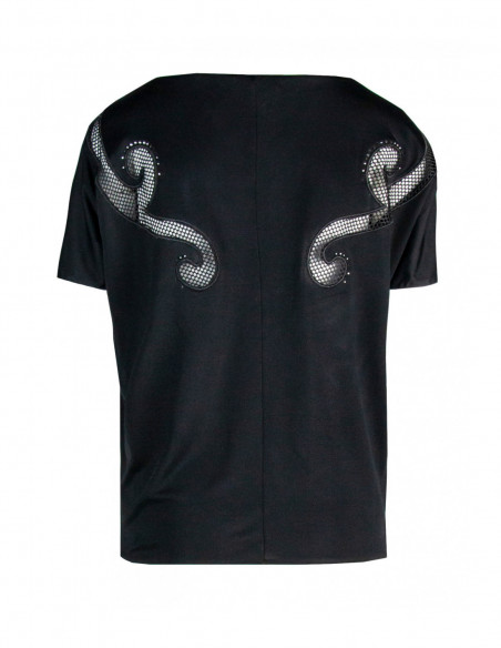 T-SHIRT CON RICAMO