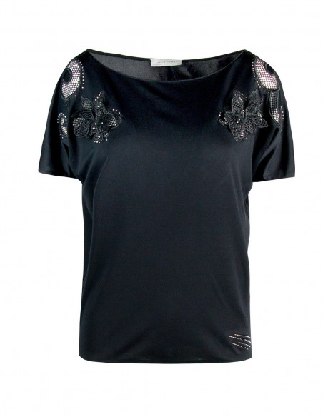 T-SHIRT CON RICAMO