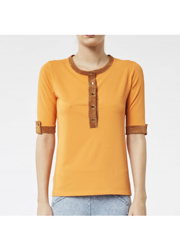 T-SHIRT C/FINITURE IN MAGLIA 2