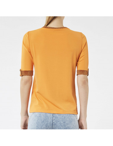 T-SHIRT C/FINITURE IN MAGLIA